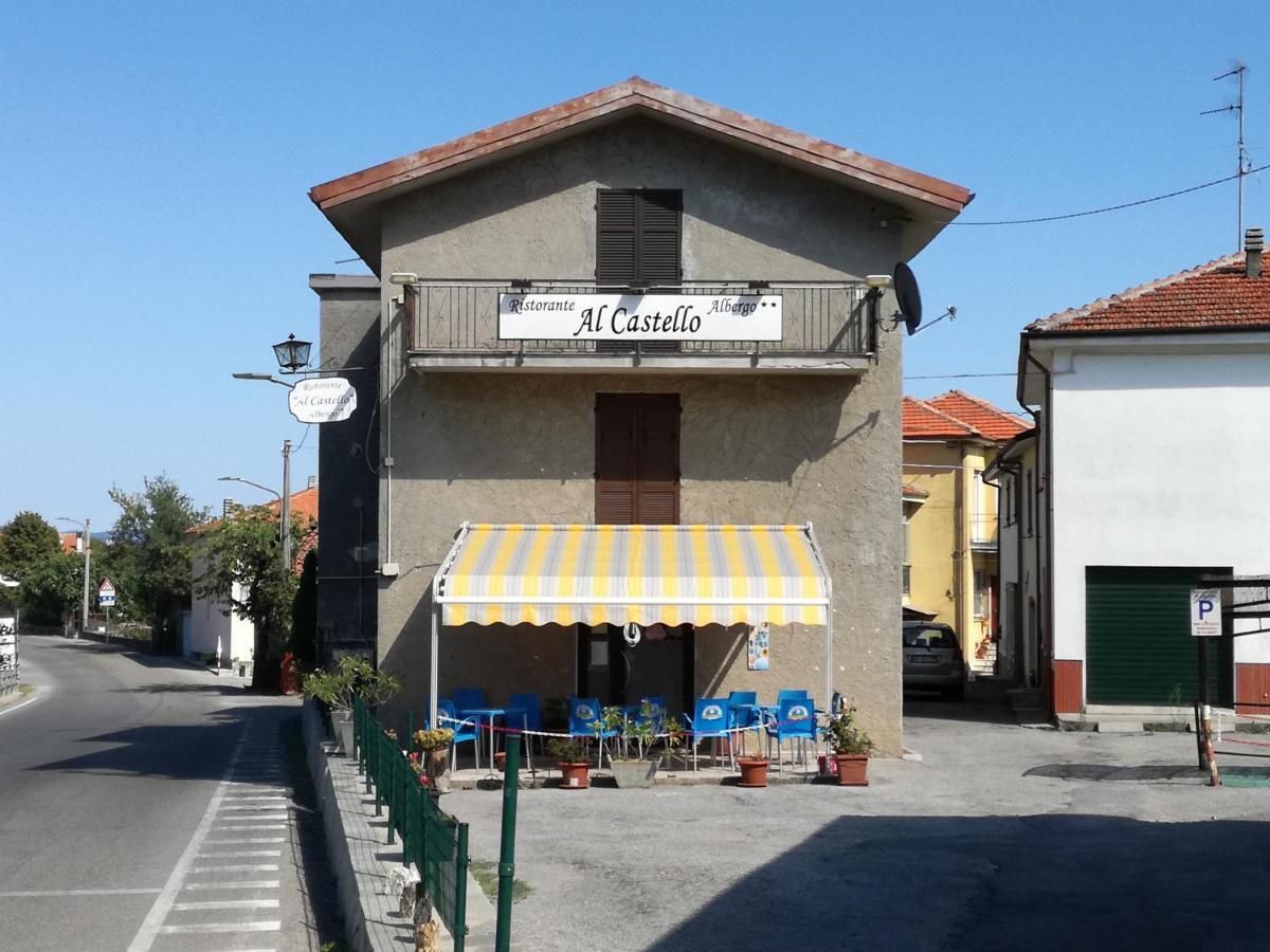 Albergo Al Castello Millesimo Exterior foto